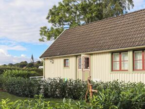 Holiday house 5 person holiday home in HARPLINGE - Halmstad - image1