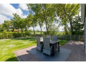 Holiday house Family house with an ideal location, private terrace, garden and sauna - Vrouwenpolder - image1