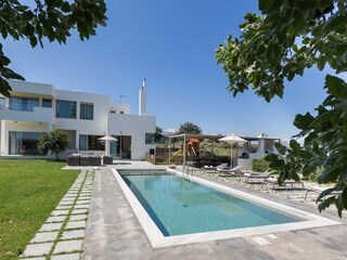 Villa Prines Outdoor Recording 11