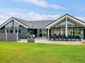 Holiday house 18 person holiday home in Nørre Nebel - Houstrup - image1