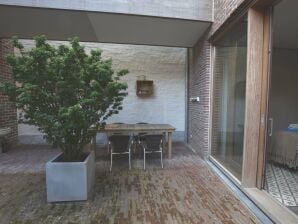 Appartement Geheel gerenoveerde studio met een terras midden in het centrum van Ieper - Jawel - image1