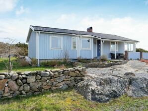 Holiday house 4 person holiday home in VARBERG - Bua - image1