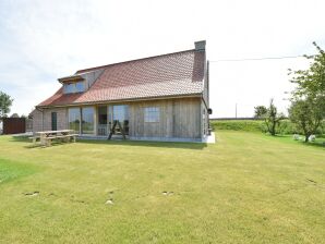 Traumhaftes Ferienhaus in Diksmuide mit Terrasse - Veurne - image1