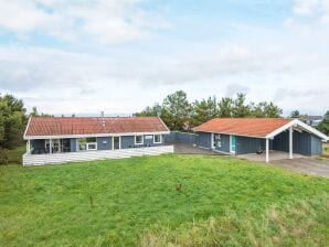 8 Personen Ferienhaus in Glesborg - Fjellerup Strand - image1