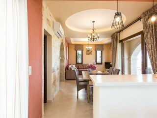Villa Kirianna Features 16