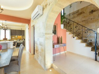 Villa Kirianna Features 19
