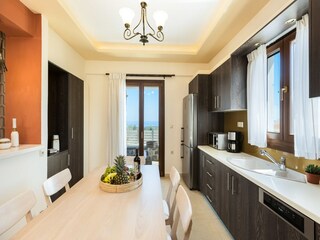 Villa Kirianna Features 22