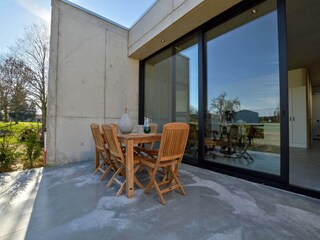 Villa Visé Buitenaudio-opname 8