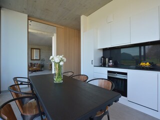Villa Visé Features 26