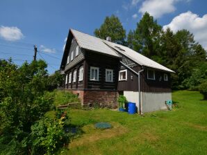 Holiday house Holiday home in Staré Křečany with fenced garden - Jirikov - image1