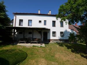 Espaciosa casa de vacaciones en Jiřetín pod Jedlovou con sauna - Jiretín pod Jedlovou - image1