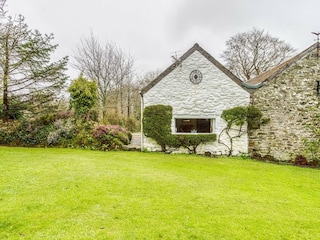 Ferienhaus Lampeter Außenaufnahme 3