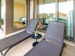 Luxueux appartement 'Crystal Sea View' avec 2 terrasses - extrémité est - image1