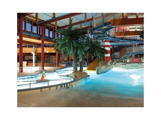 2 Erlebnisbäder + Freibad kostenlos