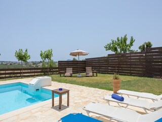 Villa Sarakinado  36