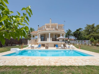Villa Sarakinado  40