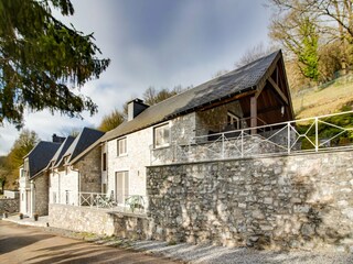 Maison de vacances Maredret Enregistrement extérieur 8