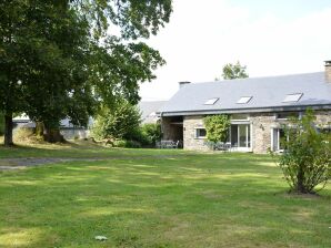 Holiday house Schönes Ardennenhaus in ruhiger Lage - Sainte-Ode - image1