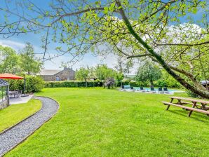 Plush Villa in La Roche-en-Ardenne with Swimming Pool - La Roche-en-Ardenne - image1