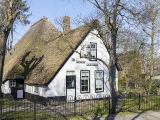 Farmhouse Groet Outdoor Recording 6