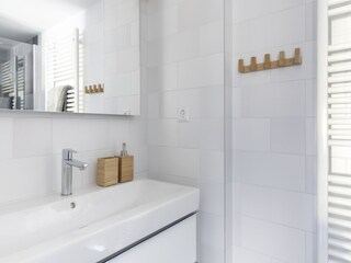 Farmhouse Groet Features 22