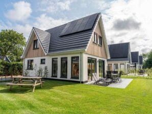 Ferienhaus Schöne Villa mit dekorativem Kamin und BBQ,  de Koog auf der Watteninsel Texel - Den Burg - image1