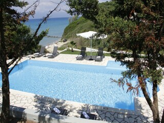 Villa Karousades Outdoor Recording 9