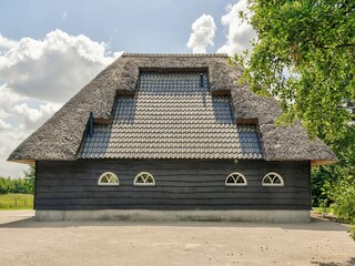 Farmhouse Breda Outdoor Recording 5