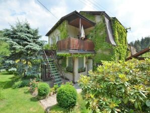 Appartement Modern vakantiehuis met prachtige tuin bij Karlovy Vary - Carlsbad - image1