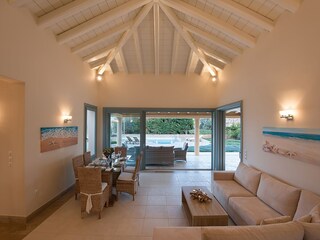 Villa Kranidi Características 21