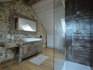 Holiday cottage Spa Features 21