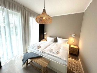 2. Schlafzimmer