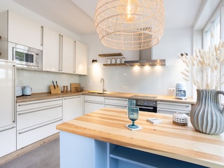 Küche - alles vorhanden