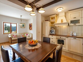 Villa Sumartin Features 20