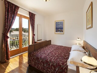 Villa Sumartin Features 21