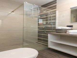 Villa Pakostane Features 22