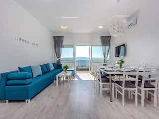 Villa Dramalj Features 25