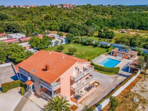 Appartement accueillant à Banjole près du phare de Veruda - Banjolé - image1