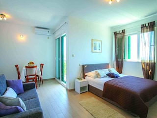 Ferienhaus Zavalatica Ausstattung 24