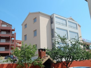 Appartement Okrug Gornji Buitenaudio-opname 1