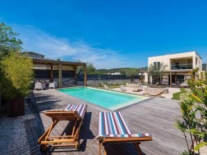 Ruhige Villa mit eigenem Swimmingpool in Bibinje - Bibinje - image1