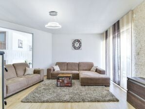 Ferienhaus Maison de vacances avec piscine à Pristeg