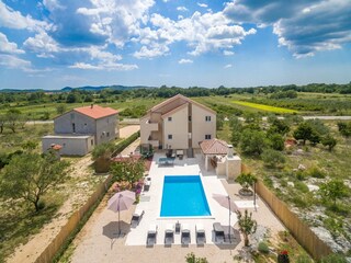 Maison de vacances Podlug Enregistrement extérieur 24