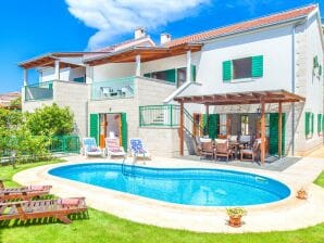 Wunderschöne Villa mit privatem Schwimmbad in Hvar - Hvar (City) - image1