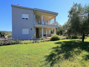 Apartment Sonnengeküsste Wohnung in Bibinje mit Garten - Sukošan - image1