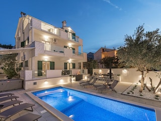 Apartment Arbanija Außenaufnahme 12