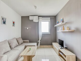 Apartment Stara Novalja Features 20