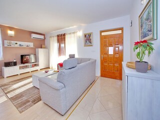 Appartement Bibinje Équipement 10