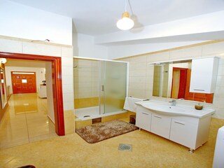 Appartement Bibinje Équipement 20