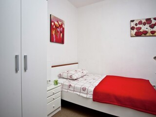 Holiday house Okrug Donji Features 24